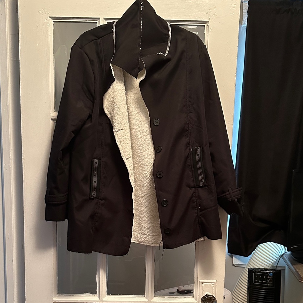 Men's Black Jacket with White Lining